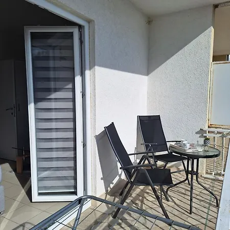 Διαμέρισμα Din Ljubic *